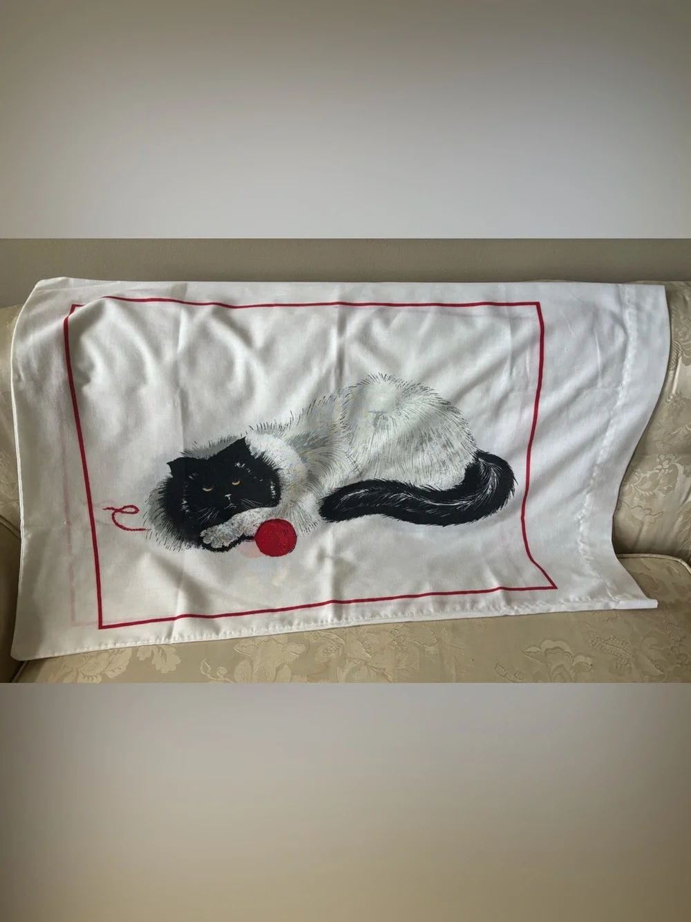 Vintage Cat’s Meow Kitty Standard Pillowcase